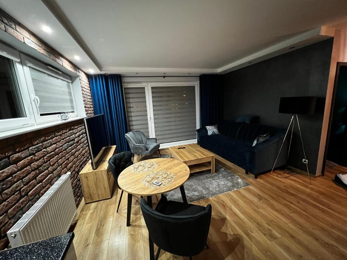 Apartament Vip-2 Reda Eksteriør bilde
