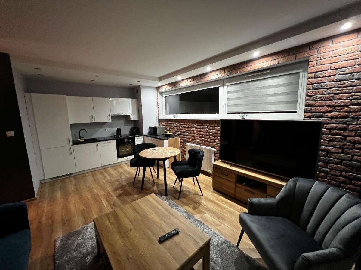 Apartament Vip-2 Reda Eksteriør bilde